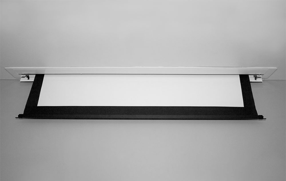 Telón eléctrico para video proyección oculto en techo