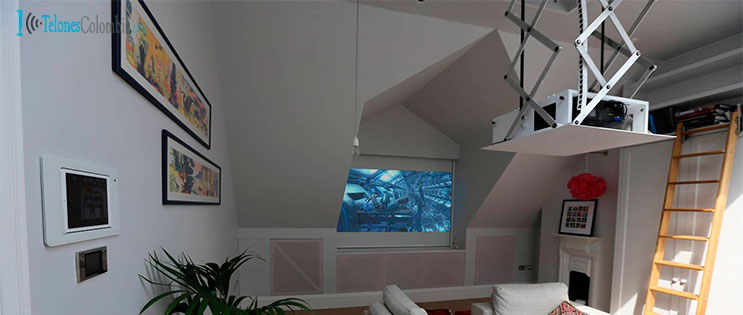 Ascensor y pantalla eléctrico para video beam