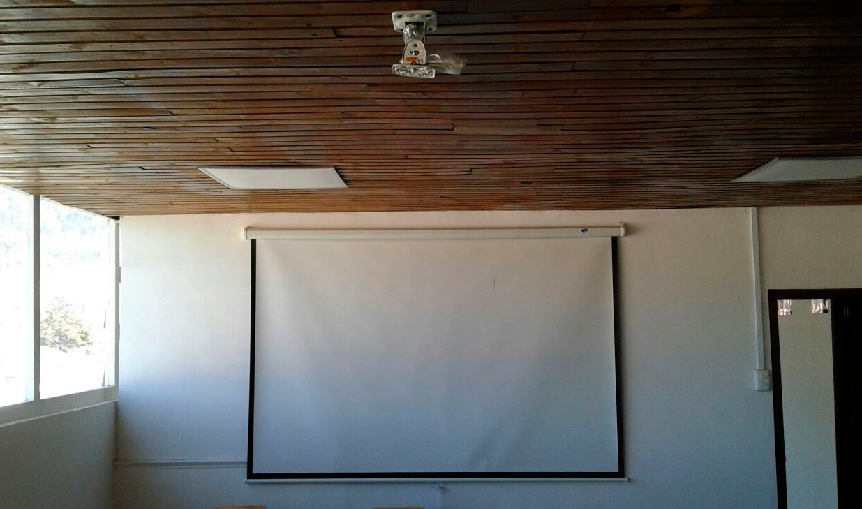 Servicio Instalación tela manual para Video proyector profesionales 
