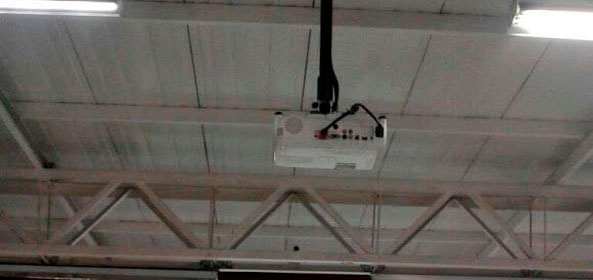 Soporte de techo industrial para proyector